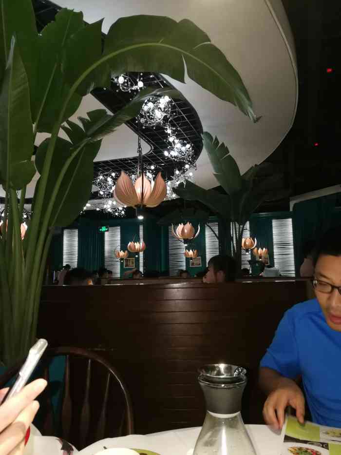 花样西贡·法式越南料理餐厅(万象店)-"两个人去的,没有点很多,但是都