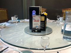包厢-海派美食·家宴海鲜青岛菜·石锅鲽鱼头(东方城店)