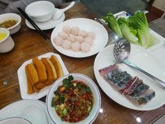 -正能量脆肉鲩火锅