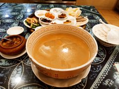 -桥香园云南过桥米线(金马碧鸡店)