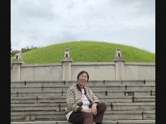 -烈士陵园(地铁站)