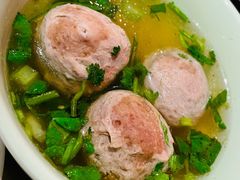 潮汕手打牛肉丸-潮界(LU·ONE凯德晶萃广场店)