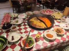 -赵美丽重庆火锅(西安直营总店)