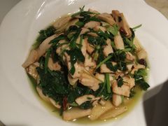 -梁家大院•农家菜(昆山会展中心店)