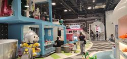 -MINI MARS KIDS CLUB亲子家庭中心(长宁天山店)