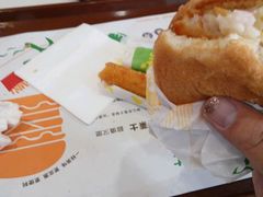 -华莱士·全鸡汉堡(艳粉店)
