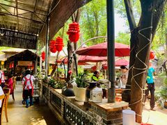 -园林美食城·本土农家菜(杨和镇店)