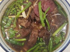 -镇南锅盖面馆(解放路店)