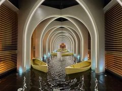 -涨巢·潮玩水疗局