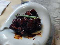 -穹六人间 people 6(岳阳路店)