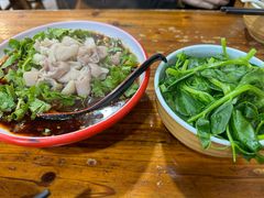 -朱大嘴肥肠血旺(福字街店)