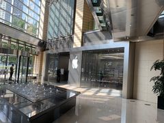 -Apple零售店(华贸购物中心店)