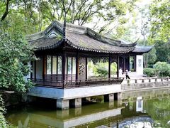 -汇龙潭