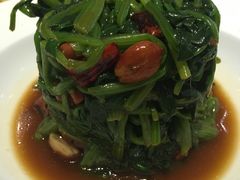 -峨嵋小镇·川菜(勒泰中心店)
