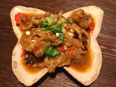 蒜香鸡脚-浩海火烧云傣家菜(京广店)