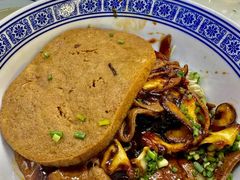 -沪西老弄堂面馆(定西路店)