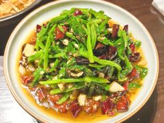 -丽华园·武汉地标楚菜餐厅(青山江滩店)