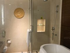 -青岛海尔洲际酒店