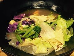 -万记麻辣烫国展总店