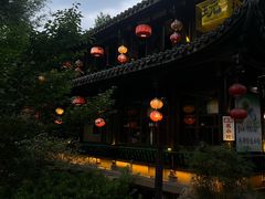 -成都ins星空塔酒店(春熙路天府广场店)