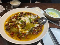 -湖畔鲁菜·二十年老字号餐厅(大明湖店)