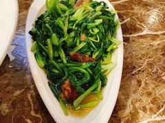 青菜炒油渣-醉爱小馆·创意南京菜(瑞阳街店)