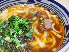 老坛酸菜牛肉面-老九圆山西面馆(CBD店)