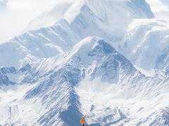 -贡嘎雪山