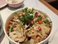 美汁凉皮-孙家外婆•长春地标美食新名片(红旗街万达店)