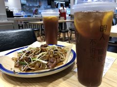 传统干炒牛河-荔银肠粉·非遗手藝(夫子庙店)