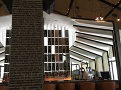 -WOLFGANG PUCK KITCHEN & BAR(迪士尼小镇店)