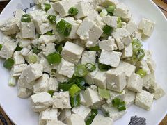 -溢心园香河肉饼总店