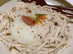 松露温泉蛋冷面-wineapp葡萄酒餐吧(外滩金融中心店)