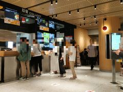 -麦当劳(中山公园龙之梦店)