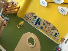-乐融婴幼儿成长中心(四季青校区)