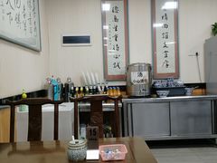 大堂-崇德楼水盆牛羊肉泡馍馆(文艺路店)
