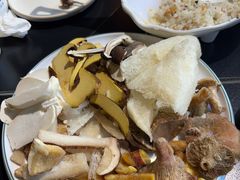 -野菌皇海景野生菌火锅(滨海大道店)