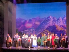 -交通银行前滩31演艺中心