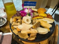 -一朵菌·野生菌探索家火锅(南亚店)