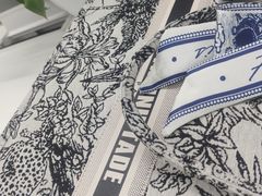 -杭州西湖银泰百货