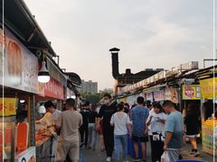 -大学城夜市大排档(凤栖路店)