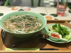 -越弥越南传统美食馆