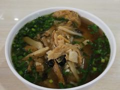 -老西白点心店