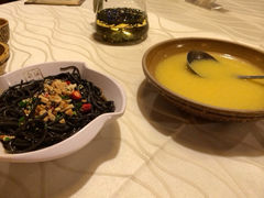 小米粥和蕨根粉-深山老屋(国顺东路店)
