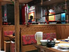大堂-额娘·春饼烤鸭(天鸿店)