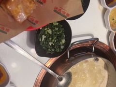 -洪氏嗨捞·猪肚鸡火锅(阳光天地店)