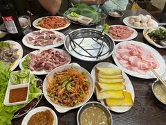 -韩风烤牛肉冷面店