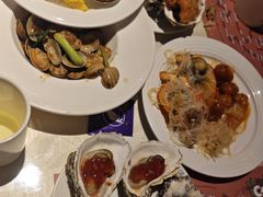 -四海一家自助餐(益田假日广场店)