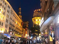 -新世界新丸中心-地下停车场