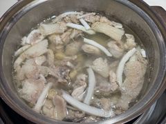 -喃喃椰·糟粕醋·椰子鸡火锅(七堡花园店)